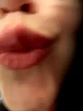 Snapshot of meow_girl chatting on 05-08-26, 10:31 meow girl online show from 05-08-26, 10:31