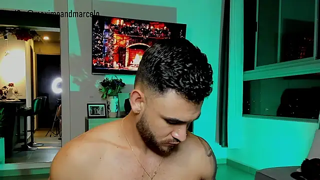 Snapshot of Maximo_Marcelo chatting on 12-24-24, 12:11 Maximo Marcelo online show from 12-24-24, 12:11