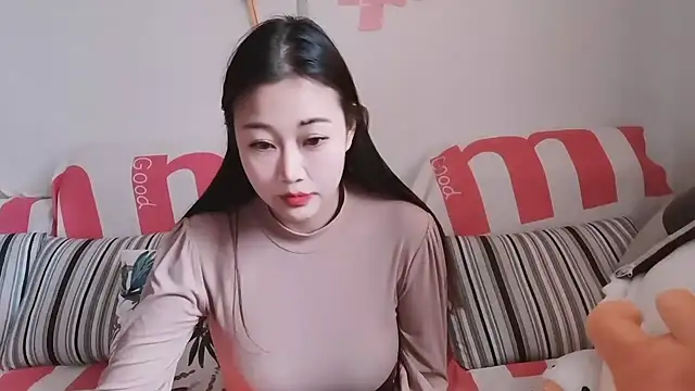 Snapshot of Kele-168 chatting on 12-20-24, 03:47 Kele-168 online show from 12-20-24, 03:47