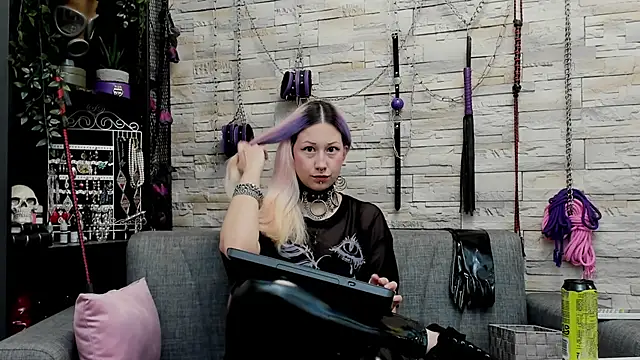 CruelMistress online show from 12-05-25, 12:52