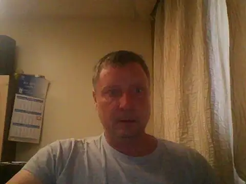 Snapshot of c6tm5 chatting on 11-11-25, 10:48 c6tm5 online show from 11-11-25, 10:48