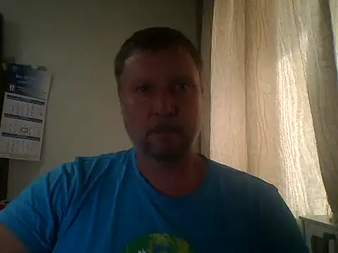 Snapshot of c6tm5 chatting on 11-21-25, 11:42 c6tm5 online show from 11-21-25, 11:42