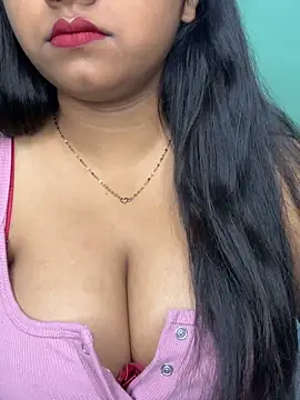 Ishaani 0 online show from 05-26-26, 07:43