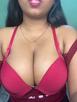Snapshot of Ishaani_0 chatting on 06-11-26, 12:32 Ishaani 0 online show from 06-11-26, 12:32