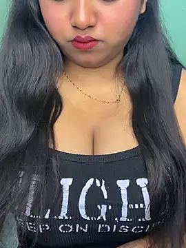Snapshot of Ishaani_0 chatting on 06-23-26, 05:44 Ishaani 0 online show from 06-23-26, 05:44