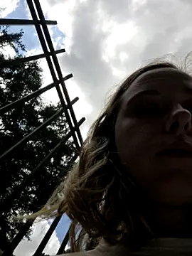 Snapshot of Public_Katrisha chatting on 02-06-25, 02:37 Public Katrisha online show from 02-06-25, 02:37