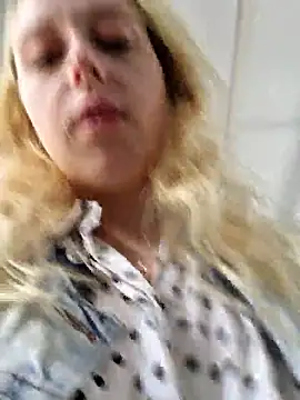 Snapshot of Public_Katrisha chatting on 10-10-25, 01:21 Public Katrisha online show from 10-10-25, 01:21