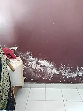 milf-kaira online show from 12-30-24, 05:04