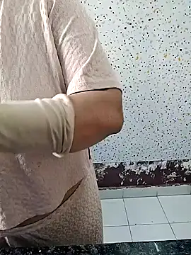 milf-kaira online show from 01-09-25, 03:15