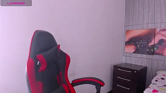 zoe connor19 online show from 04-10-26, 08:46