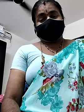 Snapshot of Tamilrojanew chatting on 04-20-26, 05:26 Tamilrojanew online show from 04-20-26, 05:26