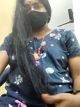 Snapshot of Tamilrojanew chatting on 05-14-26, 10:22 Tamilrojanew online show from 05-14-26, 10:22