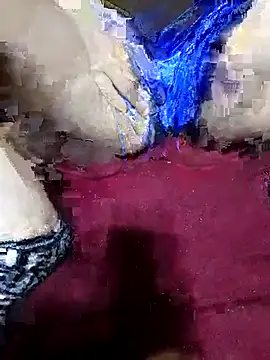 Snapshot of nouramaroc chatting on 12-14-24, 09:45 nouramaroc online show from 12-14-24, 09:45