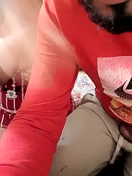 Snapshot of nouramaroc chatting on 01-09-25, 12:52 nouramaroc online show from 01-09-25, 12:52