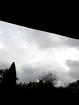 Snapshot of nouramaroc chatting on 09-21-25, 05:36 nouramaroc online show from 09-21-25, 05:36