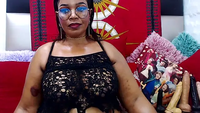 Snapshot of MATURExxxASS chatting on 10-18-25, 06:52 MATURExxxASS online show from 10-18-25, 06:52