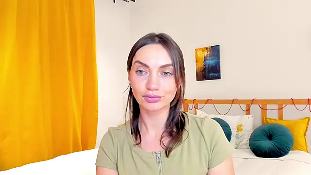 Snapshot of LovelyeeMia chatting on 12-29-24, 06:16 LovelyeeMia online show from 12-29-24, 06:16