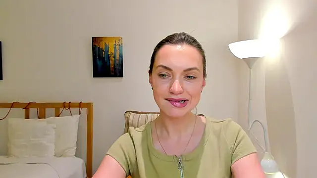 Snapshot of LovelyeeMia chatting on 01-03-25, 01:58 LovelyeeMia online show from 01-03-25, 01:58