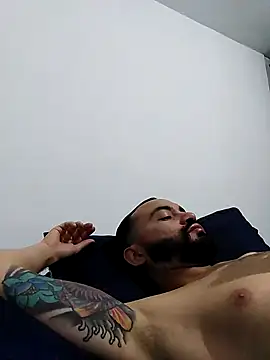 Snapshot of Juandiam chatting on 06-19-26, 03:22 Juandiam online show from 06-19-26, 03:22