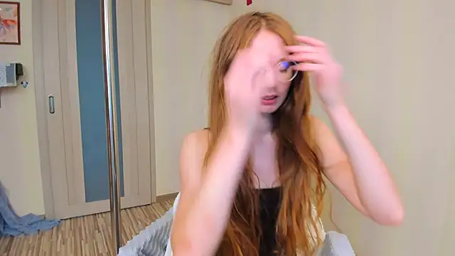 Snapshot of Fire_Luna chatting on 10-08-25, 08:56 Fire Luna online show from 10-08-25, 08:56