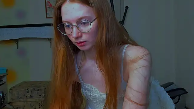 Fire Luna online show from 02-27-26, 04:34