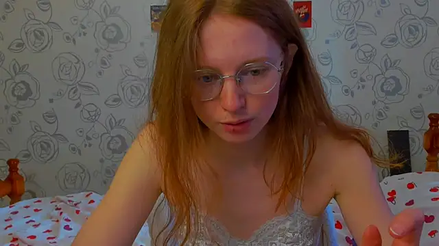 Snapshot of Fire_Luna chatting on 05-11-26, 11:38 Fire Luna online show from 05-11-26, 11:38