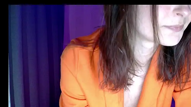 Snapshot of LilyXSky chatting on 02-26-25, 12:25 LilyXSky online show from 02-26-25, 12:25