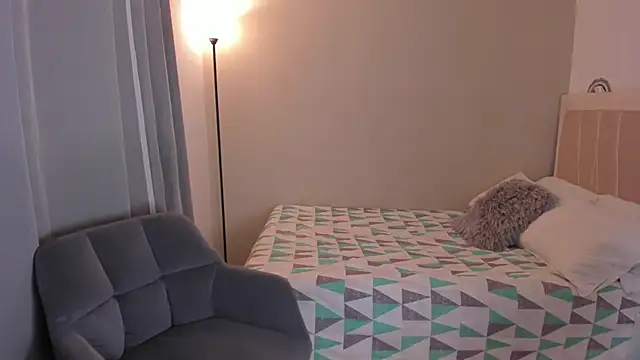 lulu rrussell online show from 03-29-26, 04:23