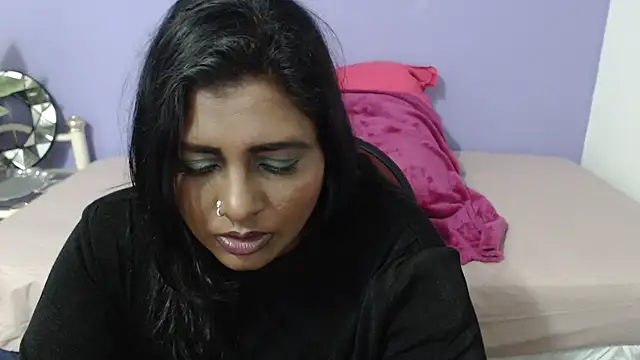 INDIANSIN2 online show from 05-18-26, 04:46