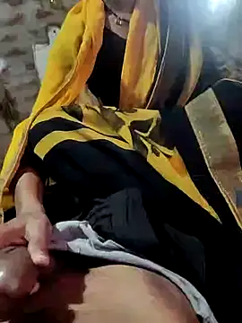 Snapshot of poojaji2024 chatting on 01-20-25, 07:36 poojaji2024 online show from 01-20-25, 07:36