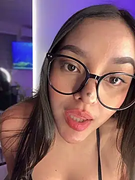 kenndall 21 online show from 09-24-25, 02:59