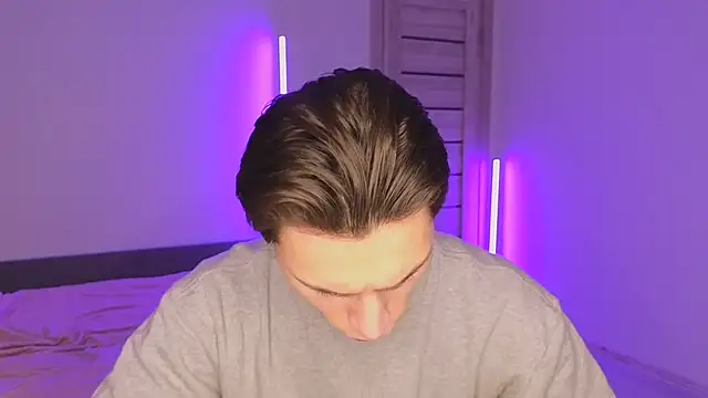 denlover1 online show from 01-19-26, 06:17