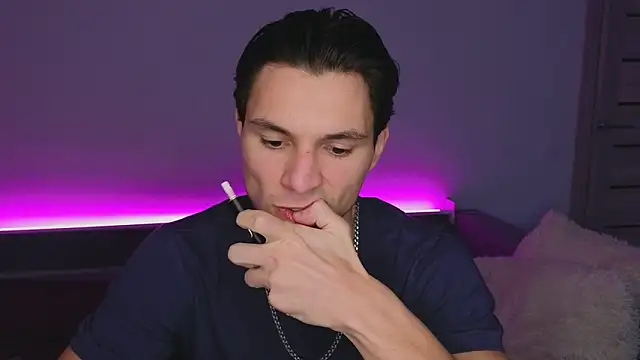 denlover1 online show from 02-21-26, 08:26