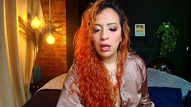 Snapshot of sahra_taylor_ chatting on 06-20-26, 01:36 sahra taylor online show from 06-20-26, 01:36