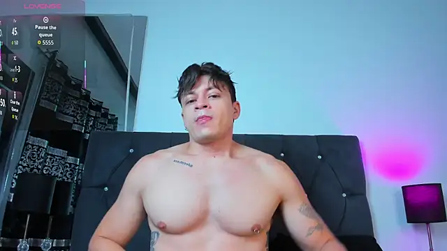 Angel Cuervo online show from 05-27-26, 12:46