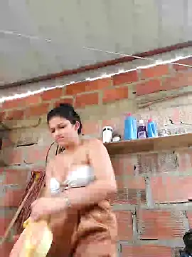 girl milk1 online show from 03-13-25, 07:06