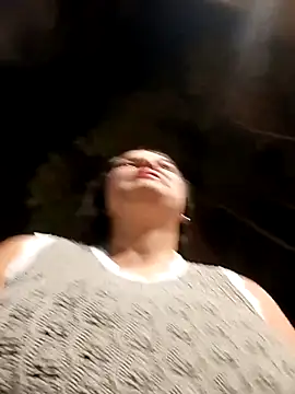 girl milk1 online show from 11-26-25, 12:00