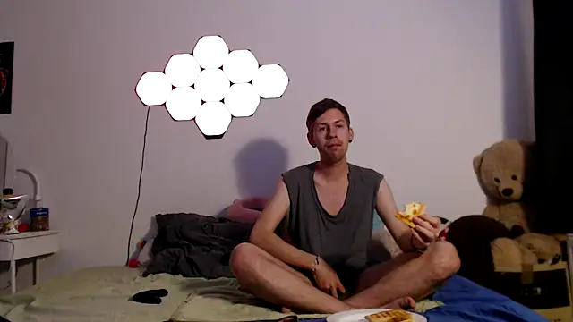 jonny-bisexual online show from 10-22-25, 07:46