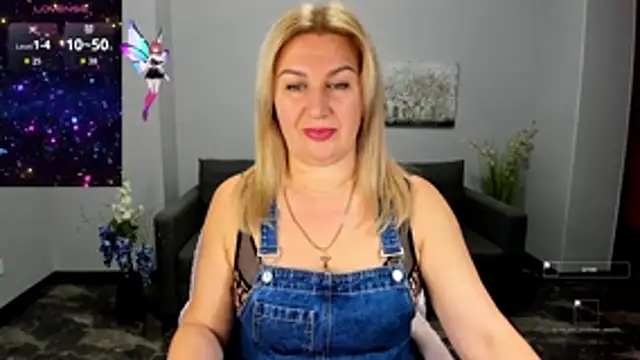 Lili Crossi online show from 10-16-25, 05:30