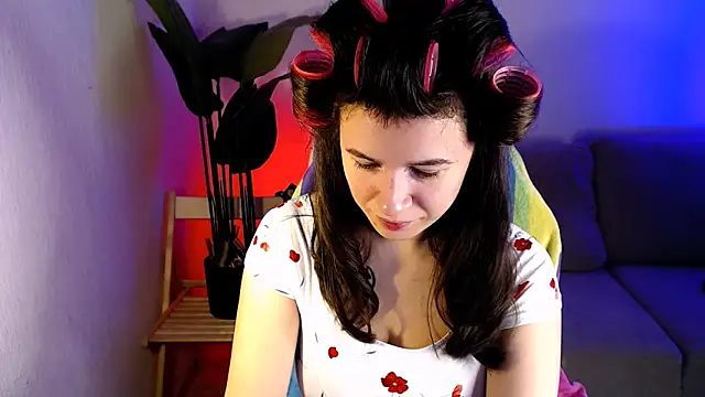 Snapshot of M_Sensual chatting on 12-18-25, 05:30 M Sensual online show from 12-18-25, 05:30