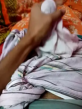 Snapshot of riyajfuckboy chatting on 02-06-25, 03:41 riyajfuckboy online show from 02-06-25, 03:41