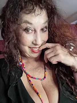 GypsyEsmeralda online show from 02-05-26, 07:13