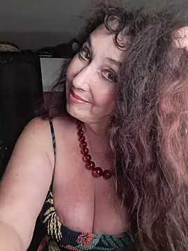 Snapshot of GypsyEsmeralda chatting on 06-23-26, 06:28 GypsyEsmeralda online show from 06-23-26, 06:28