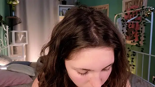 cherry lea online show from 01-04-25, 05:58