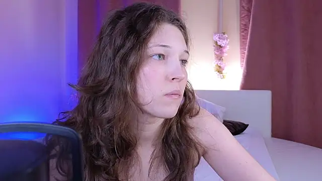 Snapshot of cherry_lea chatting on 03-11-26, 06:47 cherry lea online show from 03-11-26, 06:47