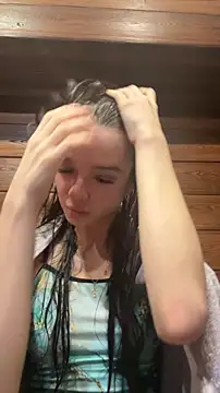 LizaTheButter online show from 02-06-25, 07:35