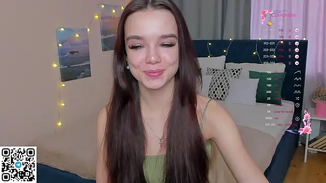 LizaTheButter online show from 03-14-25, 06:53