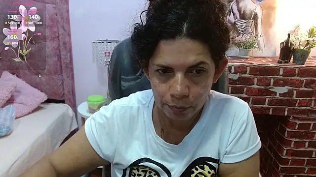 Snapshot of sila_bolum chatting on 04-19-26, 02:44 sila bolum online show from 04-19-26, 02:44