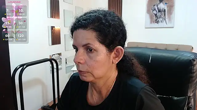 Snapshot of sila_bolum chatting on 05-08-26, 03:39 sila bolum online show from 05-08-26, 03:39