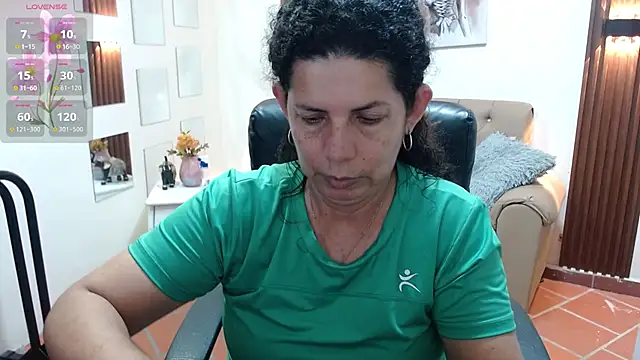 Snapshot of sila_bolum chatting on 05-13-26, 03:31 sila bolum online show from 05-13-26, 03:31
